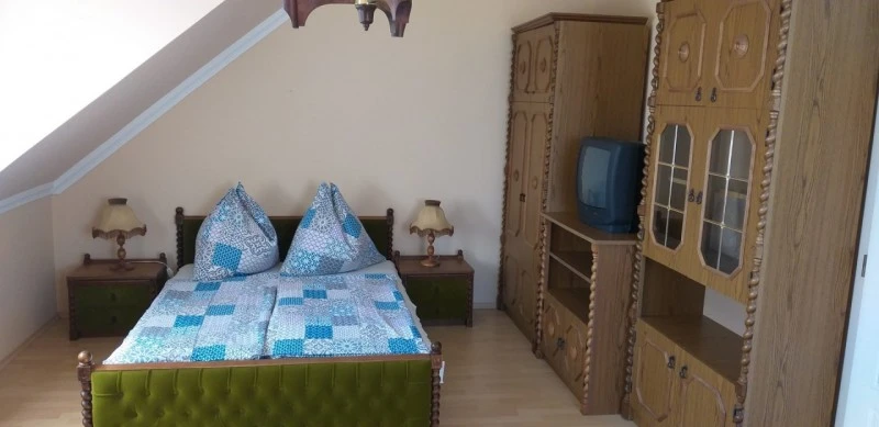  Cazare | Hotel**** (K1573-7) Imaginea poate fi supusă drepturilor de autor. Se recomandă contactarea titularului drepturilor.