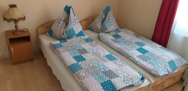  Cazare | Hotel**** (K1573-10) Imaginea poate fi supusă drepturilor de autor. Se recomandă contactarea titularului drepturilor.