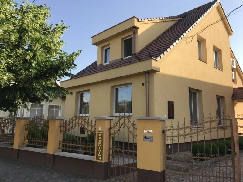  Cazare | Hotel**** (K1573-36) Imaginea poate fi supusă drepturilor de autor. Se recomandă contactarea titularului drepturilor.