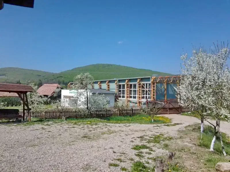 Cazare Cernat - Pensiunea Kovács** | Csernáton - Kovács Panzió**. Imaginea poate fi supusă drepturilor de autor. Se recomandă contactarea titularului drepturilor.