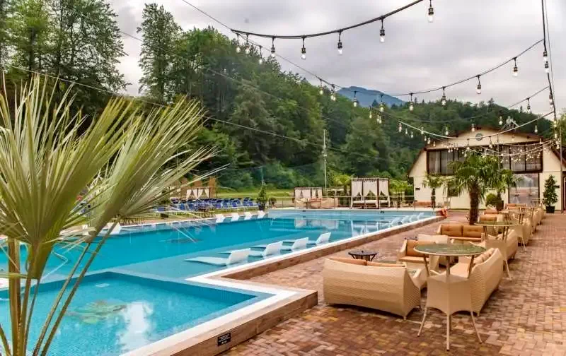 Timișu de Jos Cazare | Pensiune turistică (K1276-1) Imaginea poate fi supusă drepturilor de autor. Se recomandă contactarea titularului drepturilor.