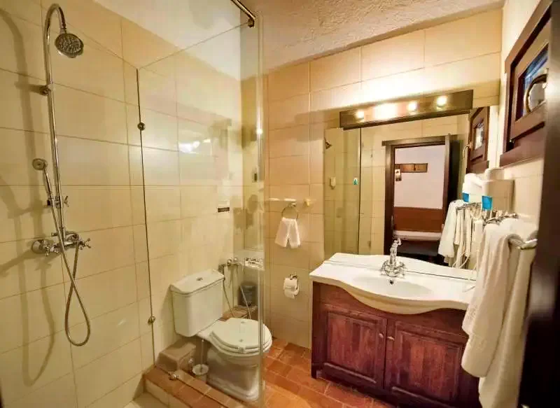 Alsótömös Szállás | Hotel*** (K1276-21) A kép szerzői jogvédelem alatt állhat. Javasolt a kapcsolatfelvétel a jog tulajdonossal. Alsótömös Szállás | Hotel*** (K1276-21) A kép szerzői jogvédelem alatt állhat. Javasolt a kapcsolatfelvétel a jog tulajdonossal.