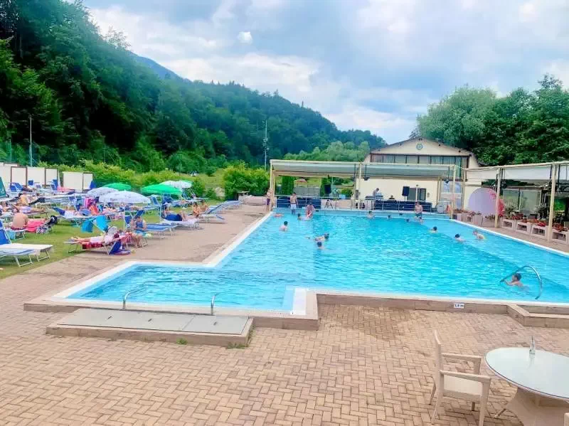 Alsótömös Szállás | Hotel*** (K1276-34) A kép szerzői jogvédelem alatt állhat. Javasolt a kapcsolatfelvétel a jog tulajdonossal. Alsótömös Szállás | Hotel*** (K1276-34) A kép szerzői jogvédelem alatt állhat. Javasolt a kapcsolatfelvétel a jog tulajdonossal.