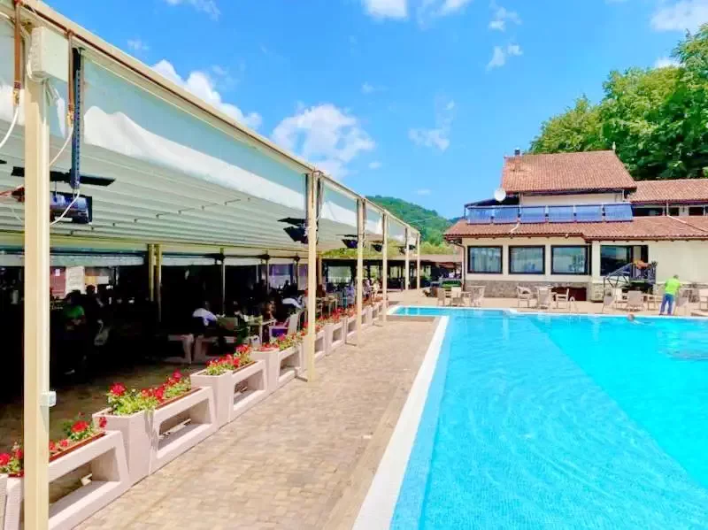 Alsótömös Szállás | Hotel*** (K1276-55) A kép szerzői jogvédelem alatt állhat. Javasolt a kapcsolatfelvétel a jog tulajdonossal. Alsótömös Szállás | Hotel*** (K1276-55) A kép szerzői jogvédelem alatt állhat. Javasolt a kapcsolatfelvétel a jog tulajdonossal.