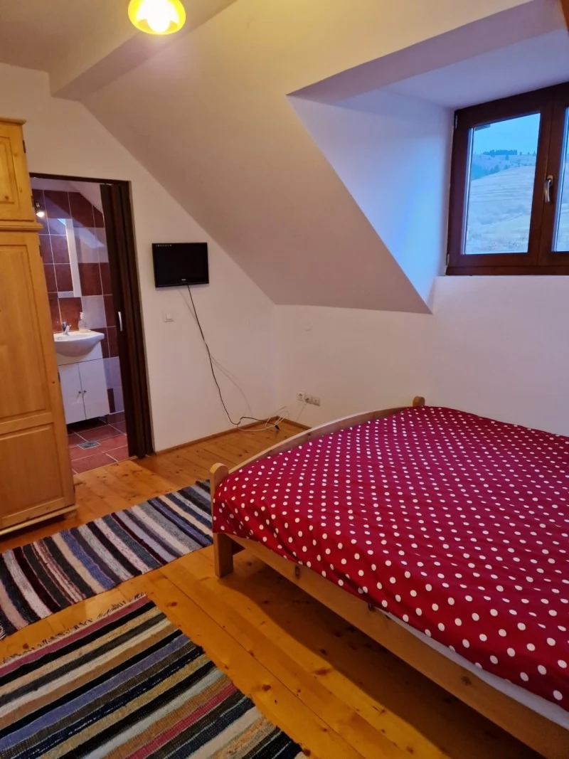 Ciucsângeorgiu Cazare | Hotel**** (K0622-8) Imaginea poate fi supusă drepturilor de autor. Se recomandă contactarea titularului drepturilor.