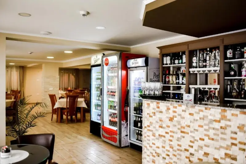 Lupeni Cazare | Motel (K0358-13) Imaginea poate fi supusă drepturilor de autor. Se recomandă contactarea titularului drepturilor.