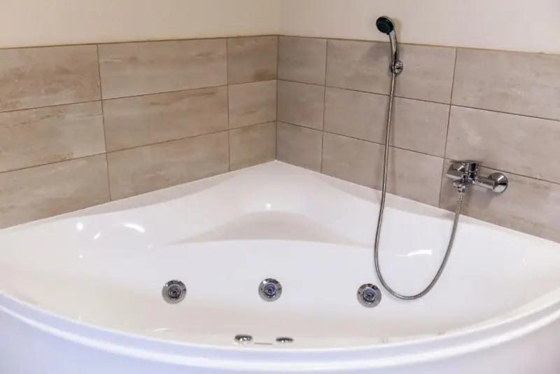 Lupeni Cazare | Motel (K0358-35) Imaginea poate fi supusă drepturilor de autor. Se recomandă contactarea titularului drepturilor.