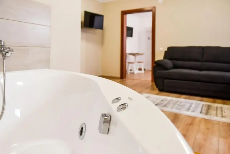 Lupeni Cazare | Motel (K0358-41) Imaginea poate fi supusă drepturilor de autor. Se recomandă contactarea titularului drepturilor.