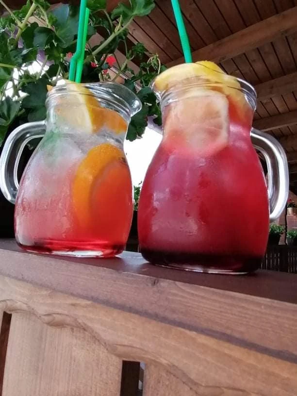 Lupeni Cazare | Motel (K0358-54) Imaginea poate fi supusă drepturilor de autor. Se recomandă contactarea titularului drepturilor.