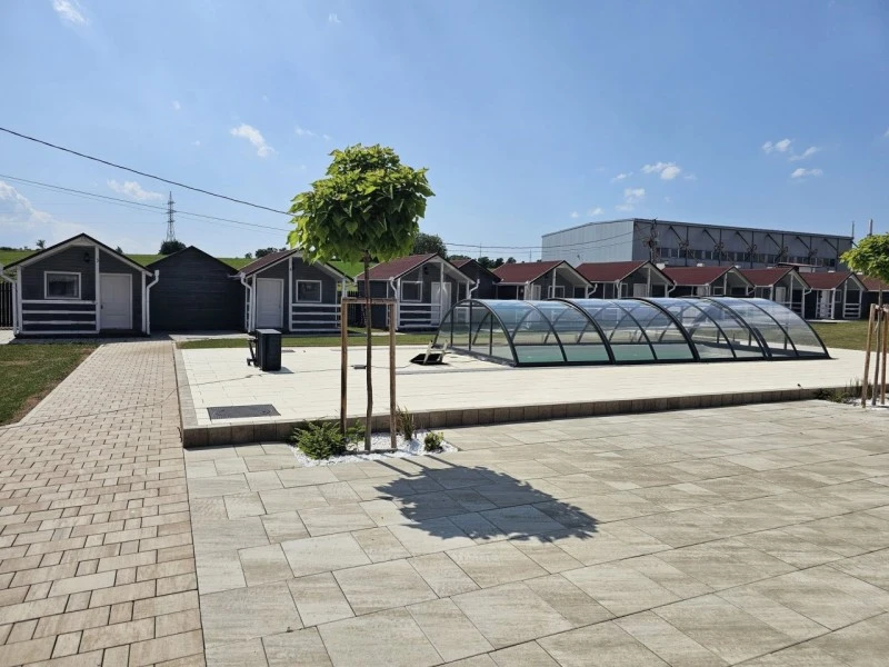 Lupeni Cazare | Motel (K0358-62) Imaginea poate fi supusă drepturilor de autor. Se recomandă contactarea titularului drepturilor.