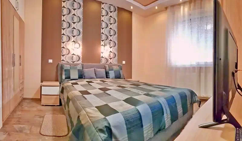 Jula Cazare | Cabană (K0797-5) Imaginea poate fi supusă drepturilor de autor. Se recomandă contactarea titularului drepturilor.