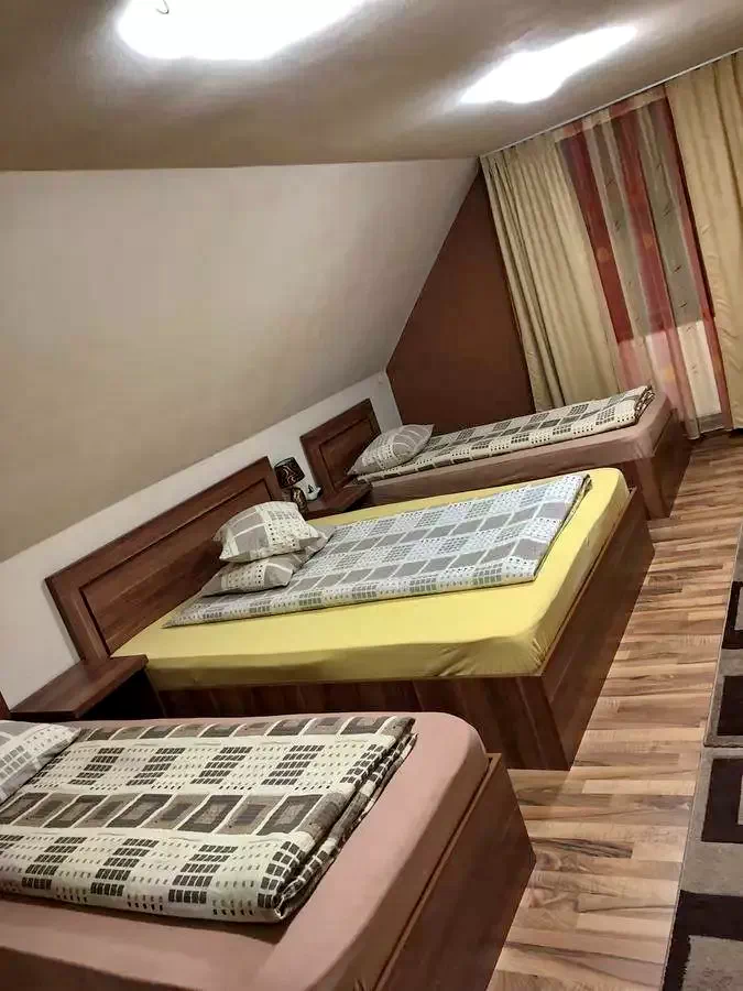 Scărișoara Cazare | Motel (K1144-9) Imaginea poate fi supusă drepturilor de autor. Se recomandă contactarea titularului drepturilor.