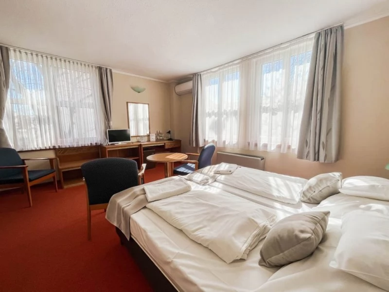 Eger Szállás | Hotel*** (K0180-39) A kép szerzői jogvédelem alatt állhat. Javasolt a kapcsolatfelvétel a jog tulajdonossal.