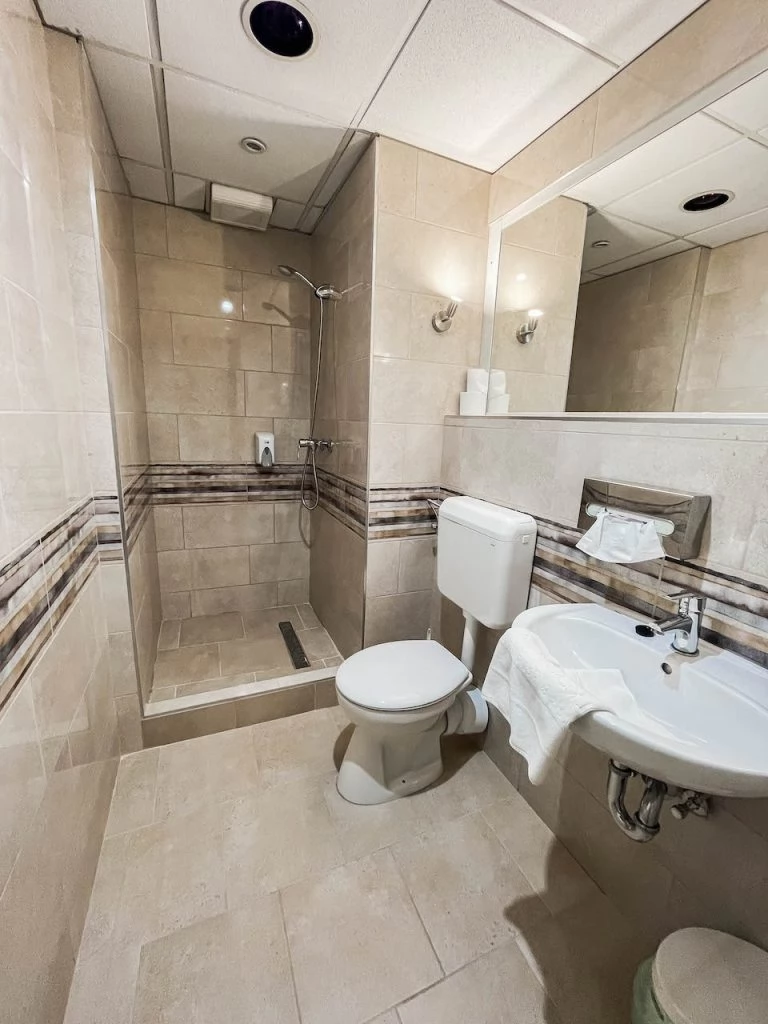 Eger Szállás | Hotel*** (K0180-45) A kép szerzői jogvédelem alatt állhat. Javasolt a kapcsolatfelvétel a jog tulajdonossal.