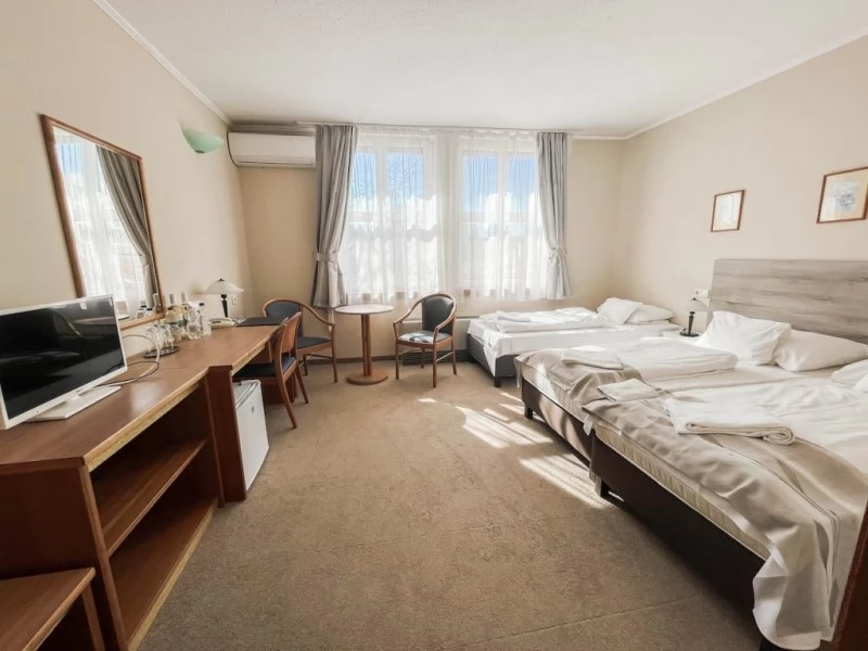 Eger Szállás | Hotel*** (K0180-50) A kép szerzői jogvédelem alatt állhat. Javasolt a kapcsolatfelvétel a jog tulajdonossal.
