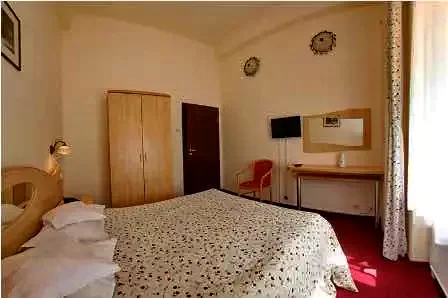 Băile Herculane Cazare | Hotel*** (K0867-14) Imaginea poate fi supusă drepturilor de autor. Se recomandă contactarea titularului drepturilor.