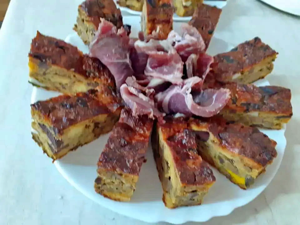 Aknasúgatag Szállás | Motel (K1244-12) A kép szerzői jogvédelem alatt állhat. Javasolt a kapcsolatfelvétel a jog tulajdonossal.