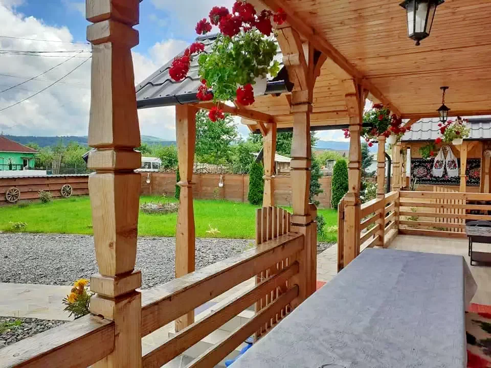 Ocna Șugatag Cazare | Motel (K1244-26) Imaginea poate fi supusă drepturilor de autor. Se recomandă contactarea titularului drepturilor.