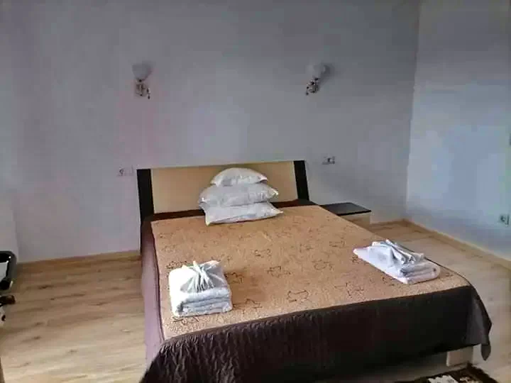 Aknasúgatag Szállás | Motel (K1244-42) A kép szerzői jogvédelem alatt állhat. Javasolt a kapcsolatfelvétel a jog tulajdonossal.