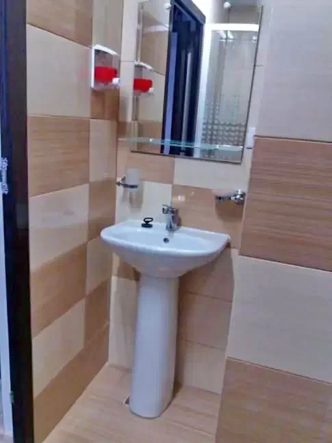 Aknasúgatag Szállás | Motel (K1244-46) A kép szerzői jogvédelem alatt állhat. Javasolt a kapcsolatfelvétel a jog tulajdonossal.