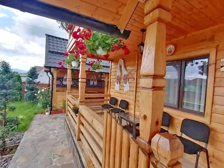 Ocna Șugatag Cazare | Motel (K1244-60) Imaginea poate fi supusă drepturilor de autor. Se recomandă contactarea titularului drepturilor.