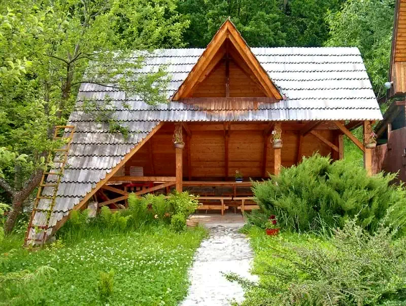 Băile Homorod Cazare | Sat de vacanță (K0428-17) Imaginea poate fi supusă drepturilor de autor. Se recomandă contactarea titularului drepturilor.