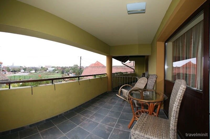 Nagyszeben Szállás | Motel (K0543-11) A kép szerzői jogvédelem alatt állhat. Javasolt a kapcsolatfelvétel a jog tulajdonossal.