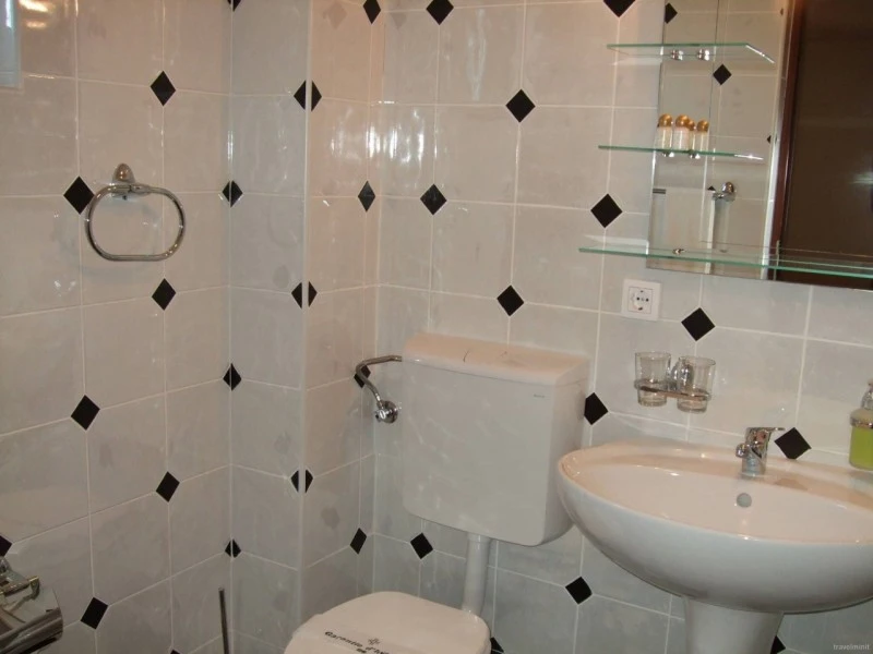 Sibiu Cazare | Motel (K0543-26) Imaginea poate fi supusă drepturilor de autor. Se recomandă contactarea titularului drepturilor.