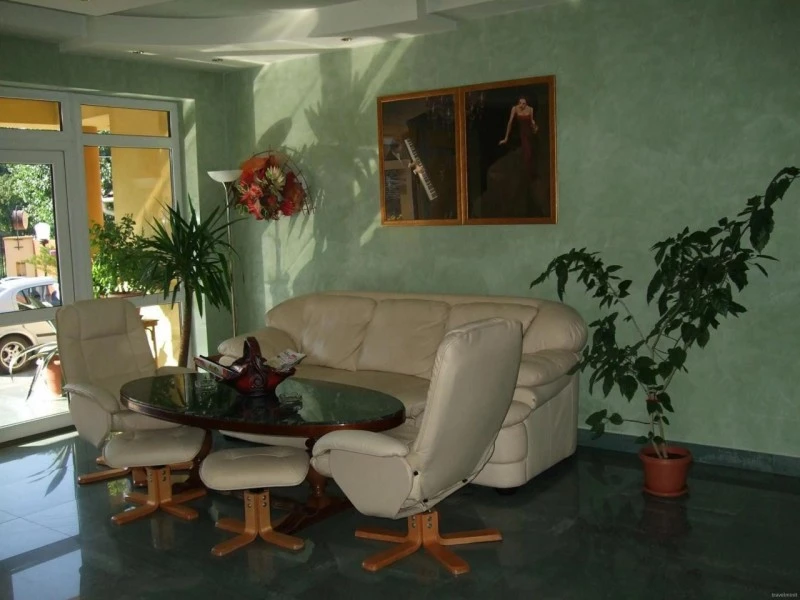 Sibiu Cazare | Pensiune (K0543-31) Imaginea poate fi supusă drepturilor de autor. Se recomandă contactarea titularului drepturilor.