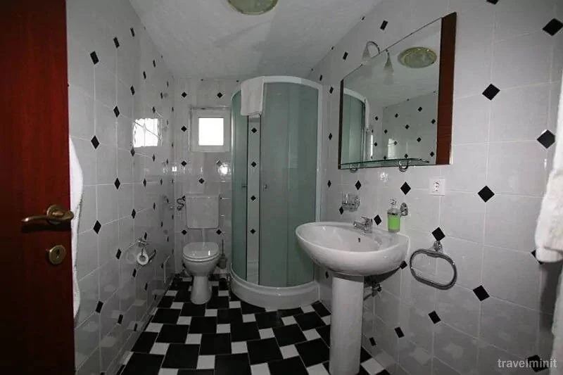 Sibiu Cazare | Motel (K0543-37) Imaginea poate fi supusă drepturilor de autor. Se recomandă contactarea titularului drepturilor.