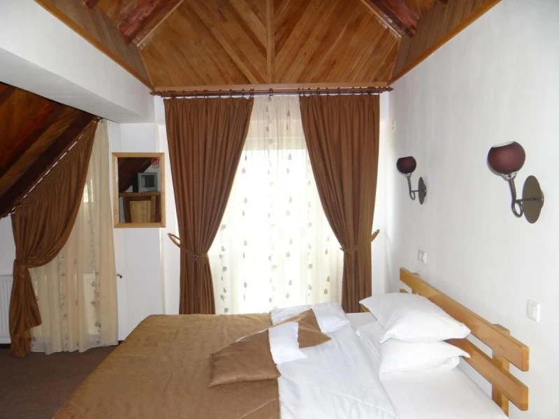  Szállás | Motel (K1270-10) A kép szerzői jogvédelem alatt állhat. Javasolt a kapcsolatfelvétel a jog tulajdonossal.