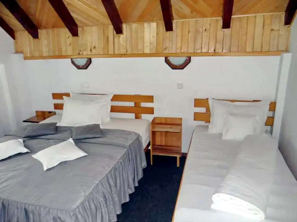  Szállás | Motel (K1270-16) A kép szerzői jogvédelem alatt állhat. Javasolt a kapcsolatfelvétel a jog tulajdonossal.