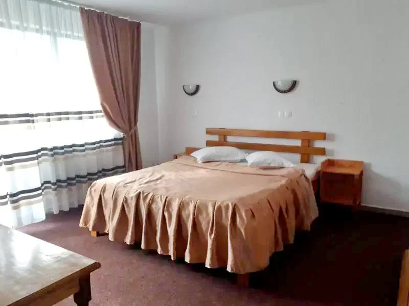 Corbeni Cazare | Motel (K1270-18) Imaginea poate fi supusă drepturilor de autor. Se recomandă contactarea titularului drepturilor.