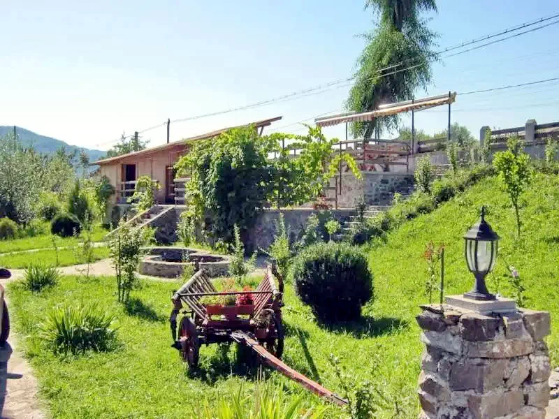 Corbeni Cazare | Pensiune (K1270-40) Imaginea poate fi supusă drepturilor de autor. Se recomandă contactarea titularului drepturilor.