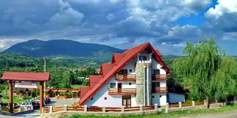  Szállás | Motel (K1270-47) A kép szerzői jogvédelem alatt állhat. Javasolt a kapcsolatfelvétel a jog tulajdonossal.