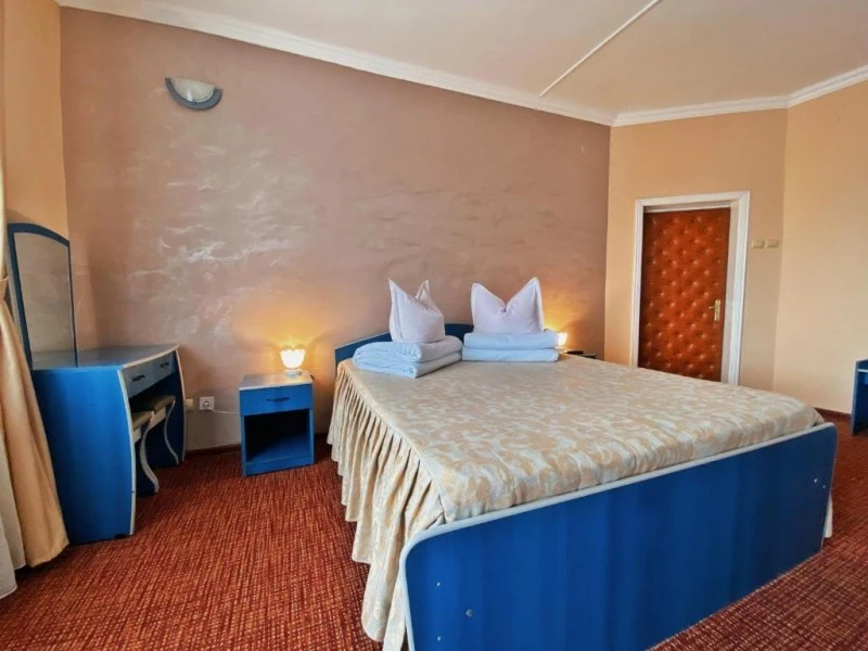 Karácsonkő Szállás | Hotel*** (K1574-30) A kép szerzői jogvédelem alatt állhat. Javasolt a kapcsolatfelvétel a jog tulajdonossal.