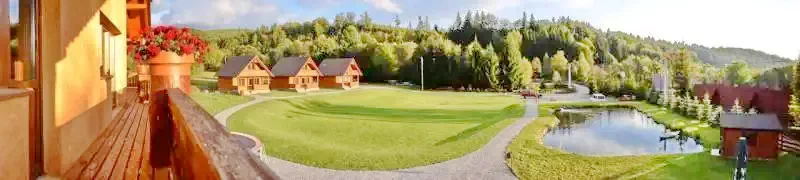 Ivó Szállás | Üdülőfalu (K1283-17) A kép szerzői jogvédelem alatt állhat. Javasolt a kapcsolatfelvétel a jog tulajdonossal.