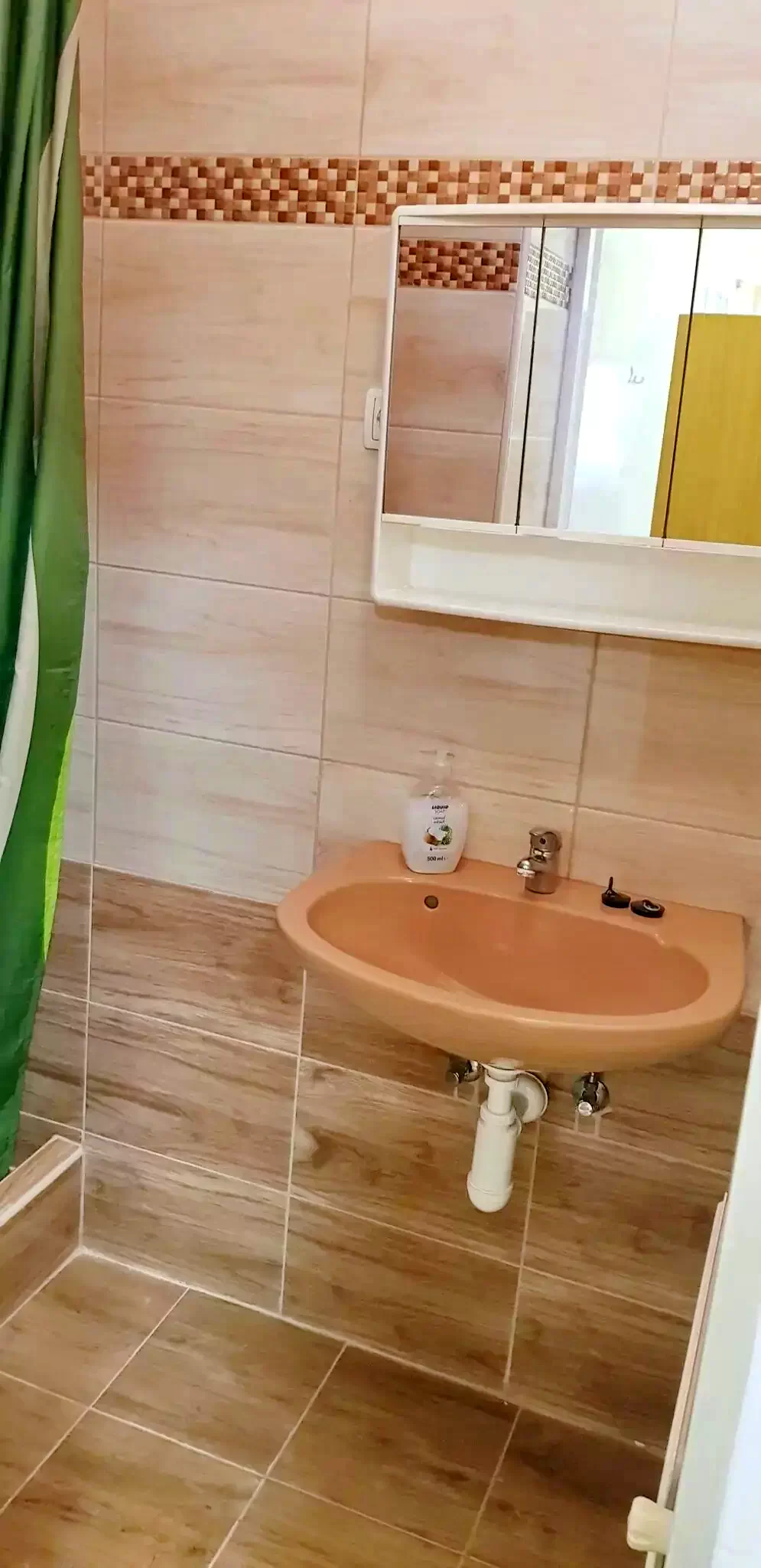 Hajdúszoboszló Szállás | Üdülőfalu (K0201-30) A kép szerzői jogvédelem alatt állhat. Javasolt a kapcsolatfelvétel a jog tulajdonossal.