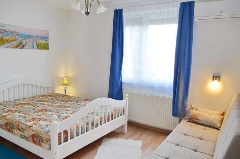 Hajdúszoboszló Szállás | Üdülőfalu (K0338-29) A kép szerzői jogvédelem alatt állhat. Javasolt a kapcsolatfelvétel a jog tulajdonossal.