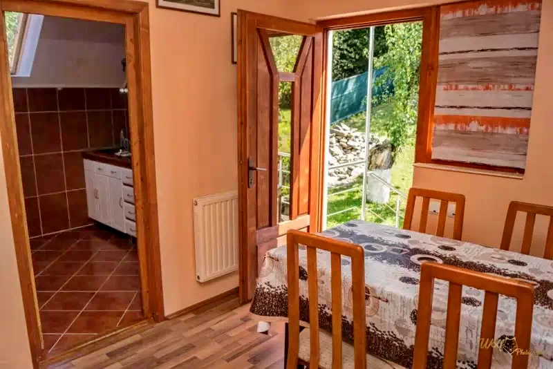 Cazare Sovata - Casa de vacanță Gizella | Szováta - Gizella Vendégház. Imaginea poate fi supusă drepturilor de autor. Se recomandă contactarea titularului drepturilor.