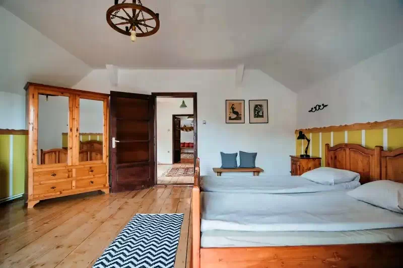 Resinár Szállás | Motel (K1371-11) A kép szerzői jogvédelem alatt állhat. Javasolt a kapcsolatfelvétel a jog tulajdonossal.