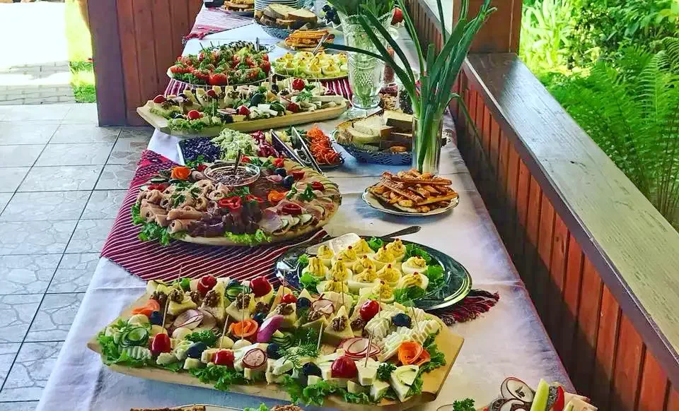 Resinár Szállás | Motel (K1371-36) A kép szerzői jogvédelem alatt állhat. Javasolt a kapcsolatfelvétel a jog tulajdonossal.