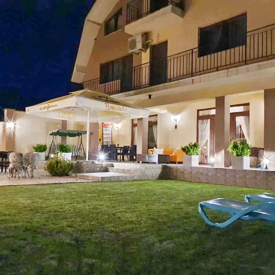 Oradea Cazare | Hotel**** (K0686-32) Imaginea poate fi supusă drepturilor de autor. Se recomandă contactarea titularului drepturilor.