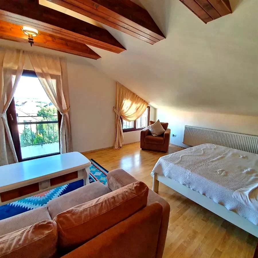 Oradea Cazare | Hotel**** (K0686-45) Imaginea poate fi supusă drepturilor de autor. Se recomandă contactarea titularului drepturilor.