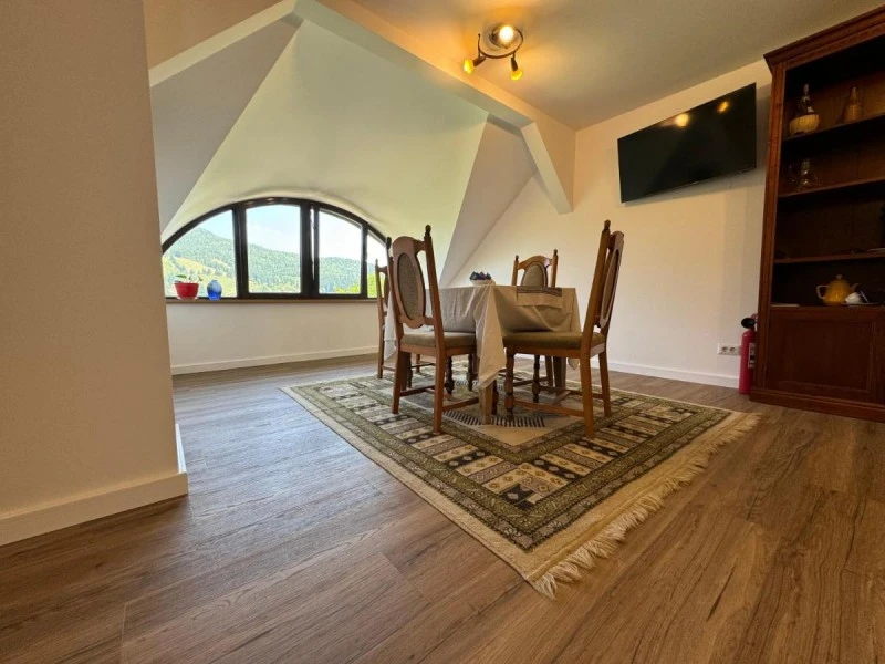 Vama Cazare | Motel (K0077-25) Imaginea poate fi supusă drepturilor de autor. Se recomandă contactarea titularului drepturilor.