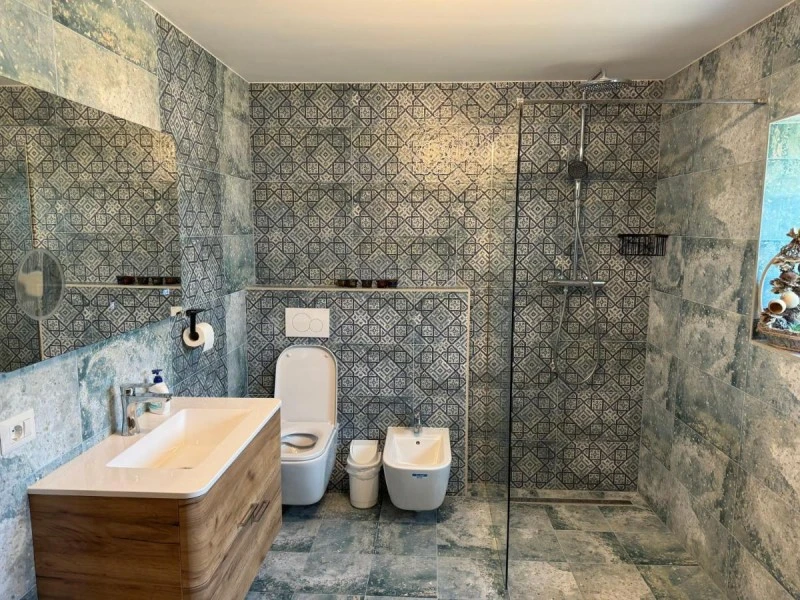  Szállás | Motel (K0077-33) A kép szerzői jogvédelem alatt állhat. Javasolt a kapcsolatfelvétel a jog tulajdonossal.