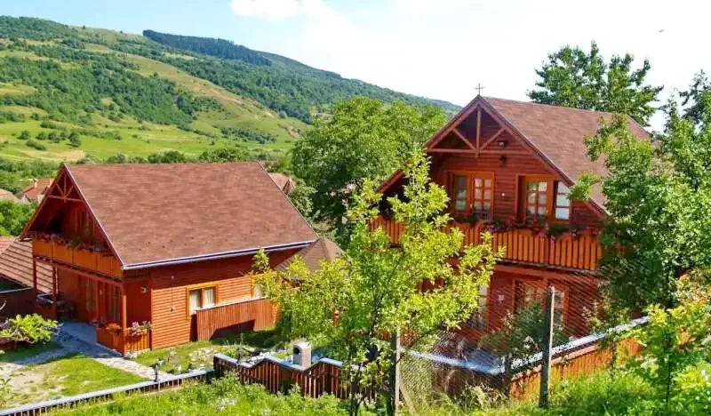 Zetea Cazare | Hotel**** (K0531-16) Imaginea poate fi supusă drepturilor de autor. Se recomandă contactarea titularului drepturilor.