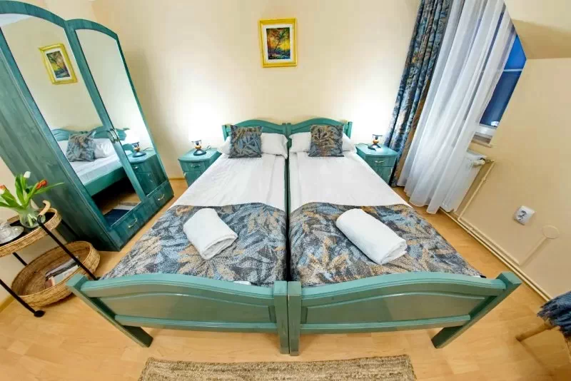Cazare Bixad - Pensiunea Sólyomkő*** | Sepsibükszád - Sólyomkő Panzió***. Imaginea poate fi supusă drepturilor de autor. Se recomandă contactarea titularului drepturilor.