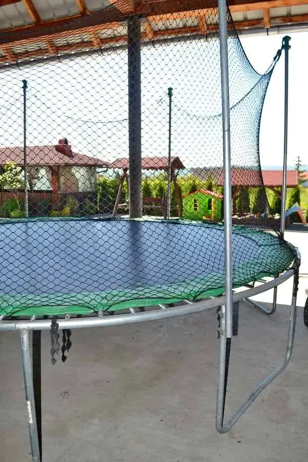 Lupeni Cazare | Motel (K0354-32) Imaginea poate fi supusă drepturilor de autor. Se recomandă contactarea titularului drepturilor.