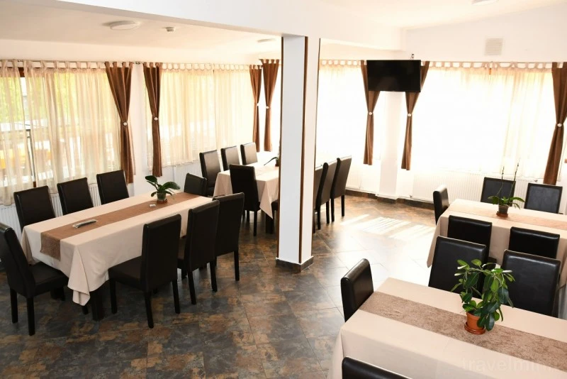 Szörényvár Szállás | Motel (K0738-2) A kép szerzői jogvédelem alatt állhat. Javasolt a kapcsolatfelvétel a jog tulajdonossal.